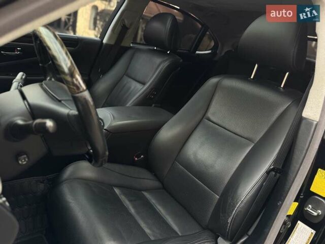 Черный Лексус ЛС, объемом двигателя 4.61 л и пробегом 165 тыс. км за 21500 $, фото 27 на Automoto.ua