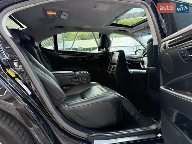 Черный Лексус ЛС, объемом двигателя 5 л и пробегом 194 тыс. км за 34999 $, фото 46 на Automoto.ua