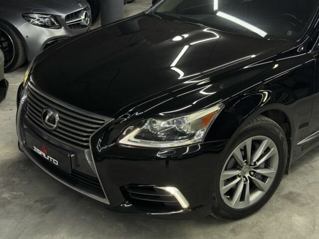 Чорний Лексус ЛС, об'ємом двигуна 4.6 л та пробігом 254 тис. км за 22900 $, фото 5 на Automoto.ua
