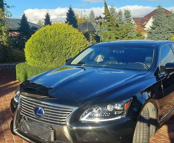Черный Лексус ЛС, объемом двигателя 5 л и пробегом 137 тыс. км за 40000 $, фото 22 на Automoto.ua