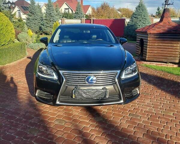 Черный Лексус ЛС, объемом двигателя 5 л и пробегом 137 тыс. км за 40000 $, фото 8 на Automoto.ua