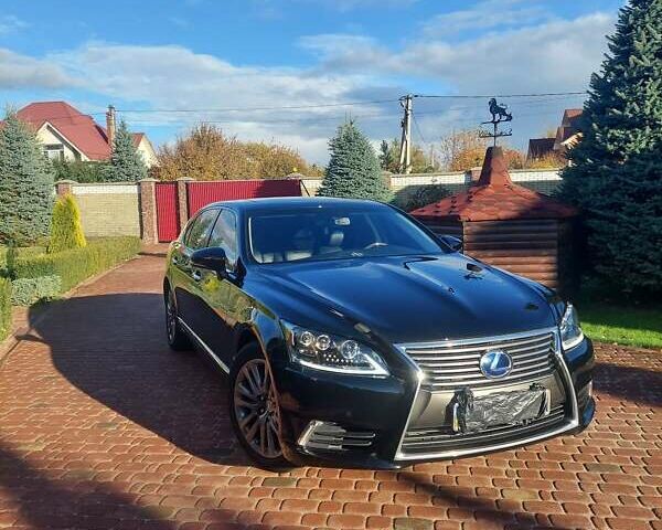 Черный Лексус ЛС, объемом двигателя 5 л и пробегом 137 тыс. км за 40000 $, фото 18 на Automoto.ua