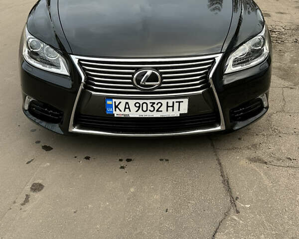 Черный Лексус ЛС, объемом двигателя 4.61 л и пробегом 99 тыс. км за 26500 $, фото 1 на Automoto.ua