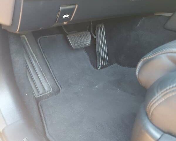 Черный Лексус ЛС, объемом двигателя 5 л и пробегом 137 тыс. км за 40000 $, фото 1 на Automoto.ua