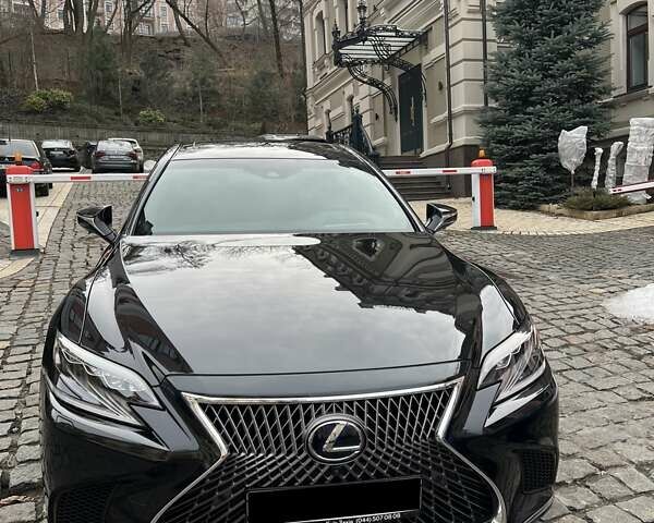Черный Лексус ЛС, объемом двигателя 3.46 л и пробегом 41 тыс. км за 78800 $, фото 1 на Automoto.ua