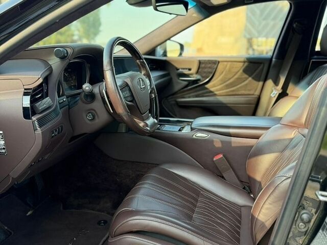 Черный Лексус ЛС, объемом двигателя 3.5 л и пробегом 266 тыс. км за 40999 $, фото 37 на Automoto.ua