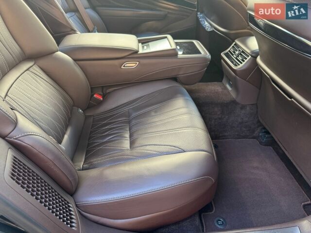 Черный Лексус ЛС, объемом двигателя 3.46 л и пробегом 265 тыс. км за 45000 $, фото 12 на Automoto.ua