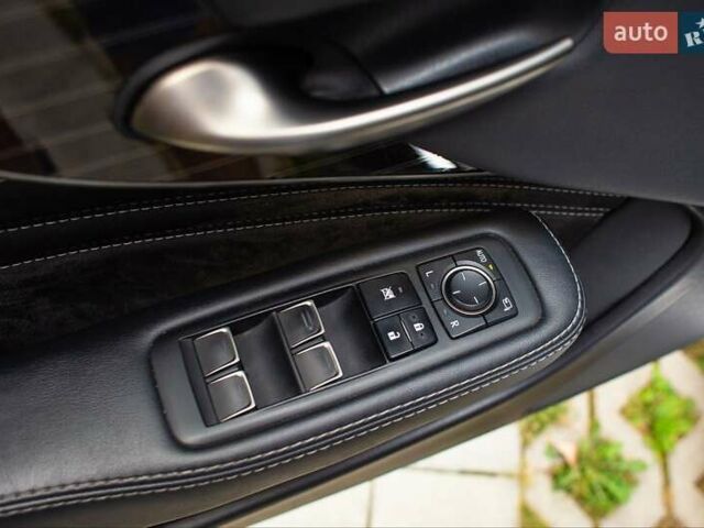 Черный Лексус ЛС, объемом двигателя 3.46 л и пробегом 85 тыс. км за 46000 $, фото 46 на Automoto.ua