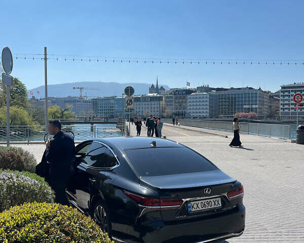 Черный Лексус ЛС, объемом двигателя 3.46 л и пробегом 187 тыс. км за 45000 $, фото 1 на Automoto.ua