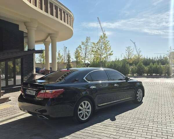 Черный Лексус ЛС, объемом двигателя 4.6 л и пробегом 163 тыс. км за 15900 $, фото 56 на Automoto.ua