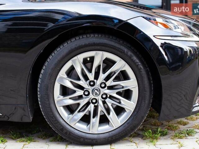 Черный Лексус ЛС, объемом двигателя 3.46 л и пробегом 85 тыс. км за 46000 $, фото 19 на Automoto.ua