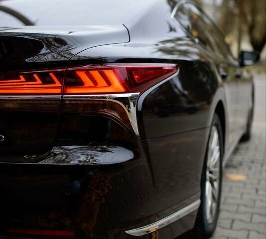 Черный Лексус ЛС, объемом двигателя 3.44 л и пробегом 101 тыс. км за 45000 $, фото 39 на Automoto.ua