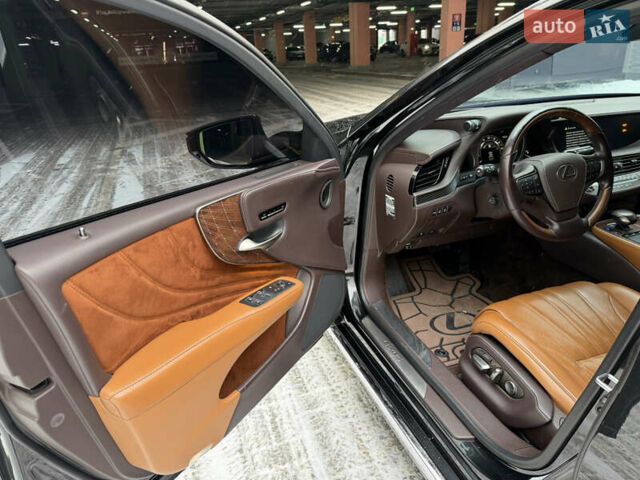 Чорний Лексус ЛС, об'ємом двигуна 3.5 л та пробігом 177 тис. км за 47000 $, фото 8 на Automoto.ua