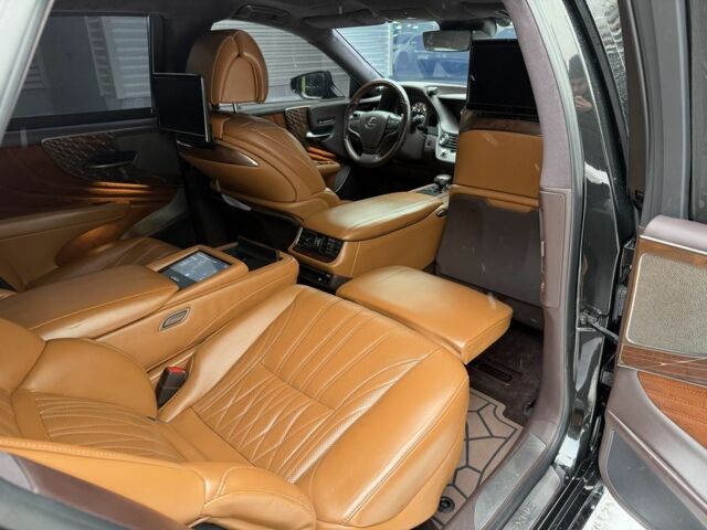 Чорний Лексус ЛС, об'ємом двигуна 3.5 л та пробігом 177 тис. км за 47000 $, фото 6 на Automoto.ua