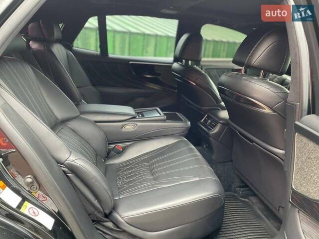 Чорний Лексус ЛС, об'ємом двигуна 3.46 л та пробігом 115 тис. км за 45000 $, фото 24 на Automoto.ua