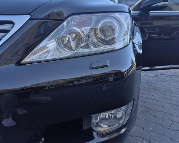 Черный Лексус ЛС, объемом двигателя 4.6 л и пробегом 163 тыс. км за 15900 $, фото 2 на Automoto.ua