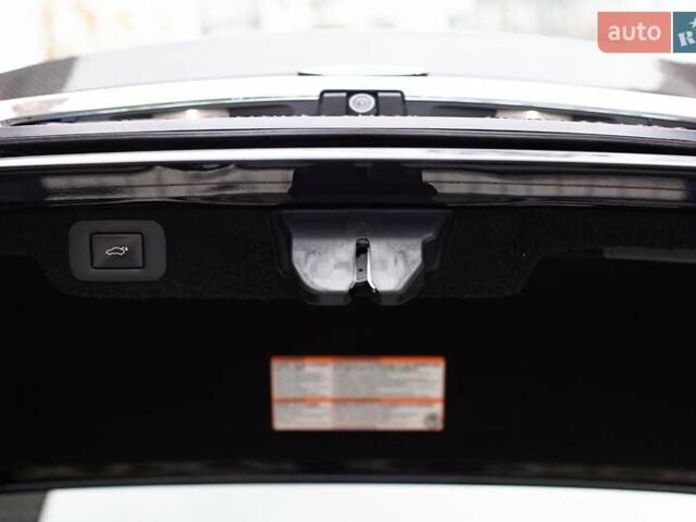 Черный Лексус ЛС, объемом двигателя 3.46 л и пробегом 85 тыс. км за 46000 $, фото 60 на Automoto.ua