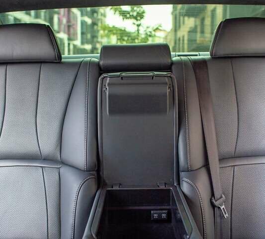 Черный Лексус ЛС, объемом двигателя 3.46 л и пробегом 85 тыс. км за 46000 $, фото 41 на Automoto.ua