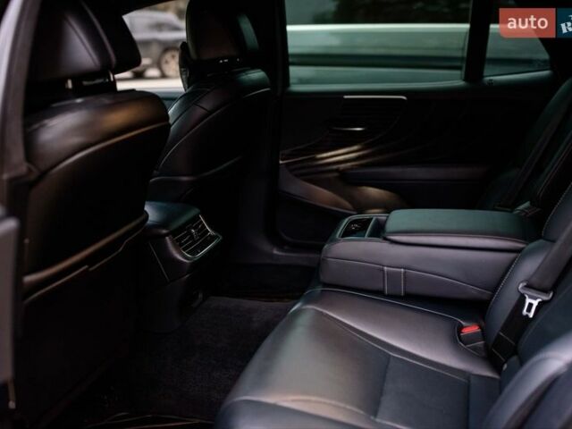 Чорний Лексус ЛС, об'ємом двигуна 3.44 л та пробігом 106 тис. км за 41000 $, фото 33 на Automoto.ua