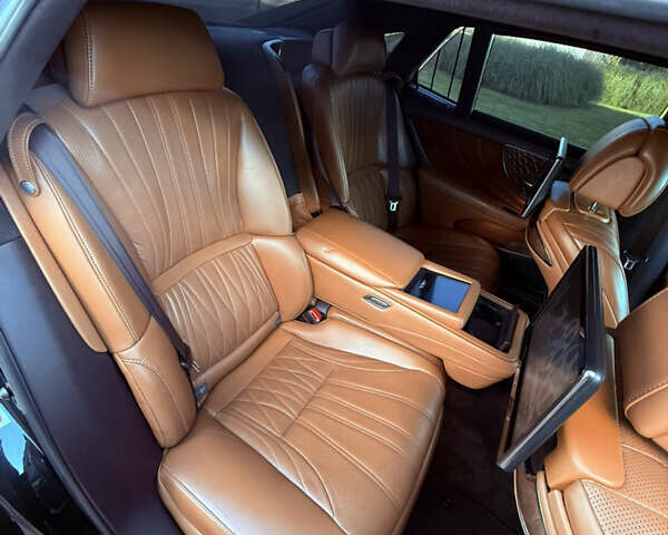 Черный Лексус ЛС, объемом двигателя 3.46 л и пробегом 177 тыс. км за 55555 $, фото 24 на Automoto.ua