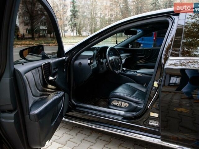 Чорний Лексус ЛС, об'ємом двигуна 3.44 л та пробігом 106 тис. км за 41000 $, фото 27 на Automoto.ua