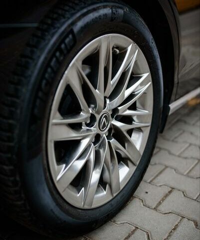 Чорний Лексус ЛС, об'ємом двигуна 3.44 л та пробігом 106 тис. км за 41000 $, фото 17 на Automoto.ua