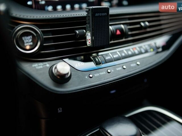 Чорний Лексус ЛС, об'ємом двигуна 3.44 л та пробігом 106 тис. км за 41000 $, фото 43 на Automoto.ua