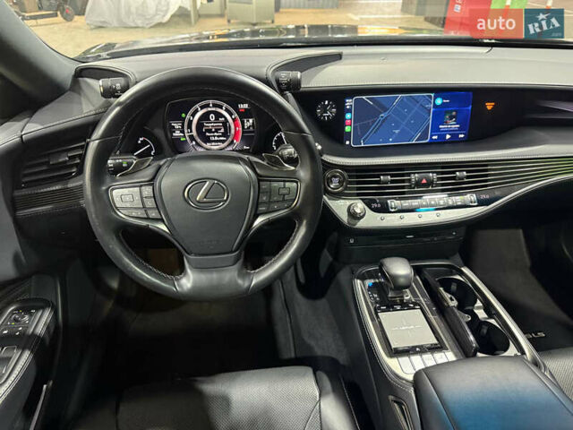 Черный Лексус ЛС, объемом двигателя 3.5 л и пробегом 73 тыс. км за 44000 $, фото 2 на Automoto.ua