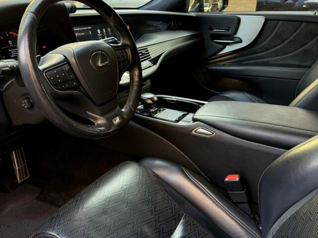 Черный Лексус ЛС, объемом двигателя 3.5 л и пробегом 95 тыс. км за 49900 $, фото 5 на Automoto.ua