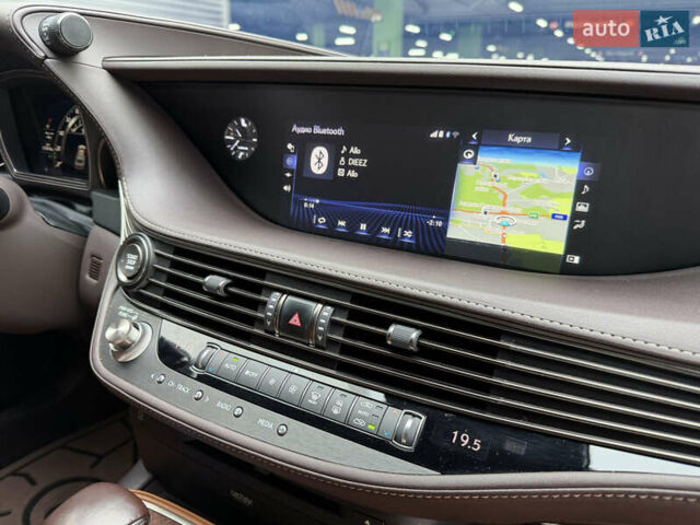 Чорний Лексус ЛС, об'ємом двигуна 3.5 л та пробігом 177 тис. км за 47000 $, фото 25 на Automoto.ua