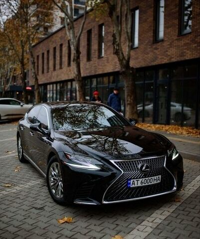 Чорний Лексус ЛС, об'ємом двигуна 3.44 л та пробігом 106 тис. км за 41000 $, фото 7 на Automoto.ua