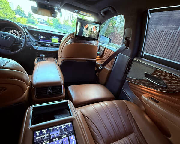 Черный Лексус ЛС, объемом двигателя 3.46 л и пробегом 177 тыс. км за 55555 $, фото 28 на Automoto.ua