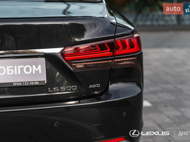 Чорний Лексус ЛС, об'ємом двигуна 3.45 л та пробігом 39 тис. км за 87000 $, фото 43 на Automoto.ua