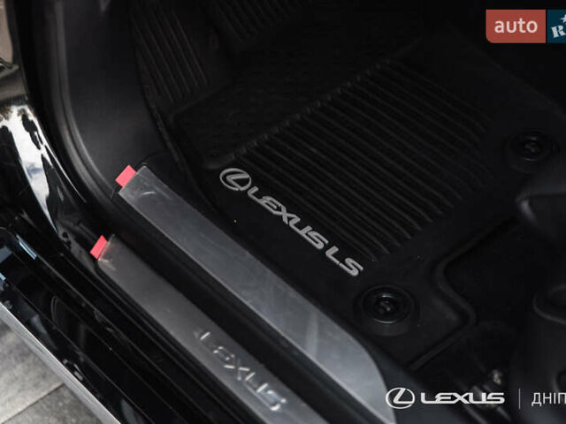 Чорний Лексус ЛС, об'ємом двигуна 3.45 л та пробігом 39 тис. км за 87000 $, фото 40 на Automoto.ua