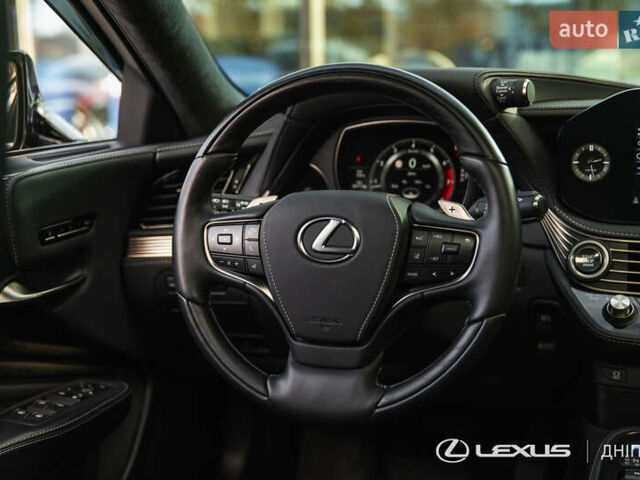 Чорний Лексус ЛС, об'ємом двигуна 3.45 л та пробігом 39 тис. км за 87000 $, фото 26 на Automoto.ua