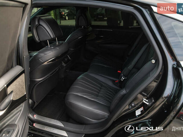 Чорний Лексус ЛС, об'ємом двигуна 3.45 л та пробігом 39 тис. км за 87000 $, фото 18 на Automoto.ua