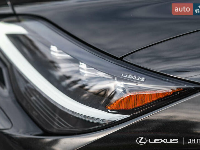 Чорний Лексус ЛС, об'ємом двигуна 3.45 л та пробігом 39 тис. км за 87000 $, фото 38 на Automoto.ua