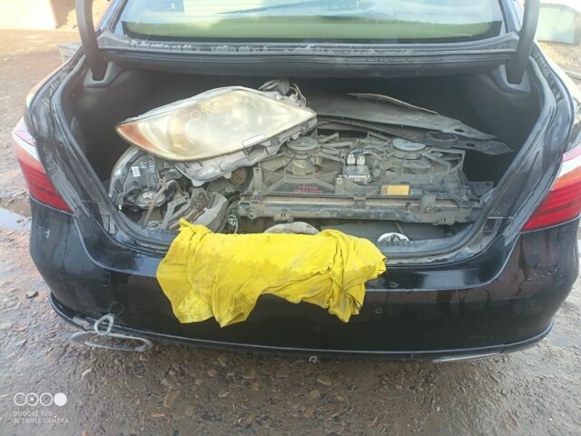 Червоний Лексус ЛС, об'ємом двигуна 0 л та пробігом 270 тис. км за 6000 $, фото 4 на Automoto.ua