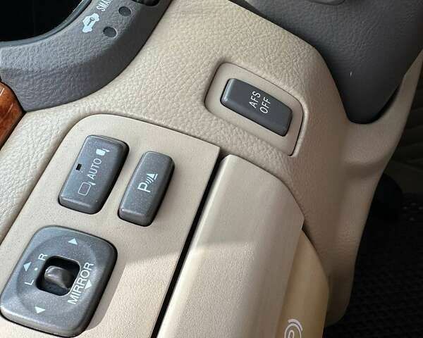 Лексус ЛС, объемом двигателя 0 л и пробегом 365 тыс. км за 9500 $, фото 22 на Automoto.ua