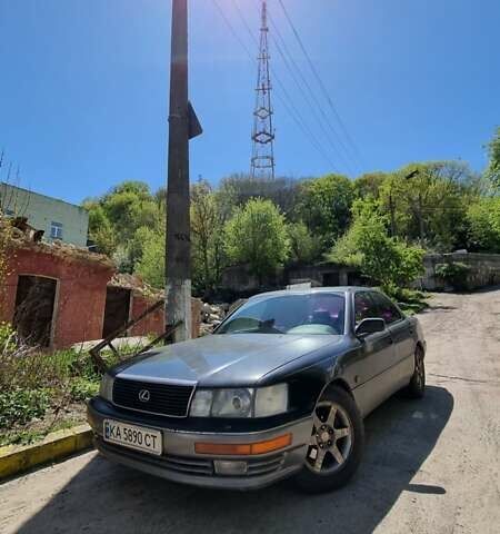 Лексус ЛС, объемом двигателя 3.97 л и пробегом 569 тыс. км за 4200 $, фото 4 на Automoto.ua