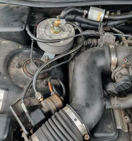 Лексус ЛС, объемом двигателя 3.97 л и пробегом 569 тыс. км за 4200 $, фото 14 на Automoto.ua