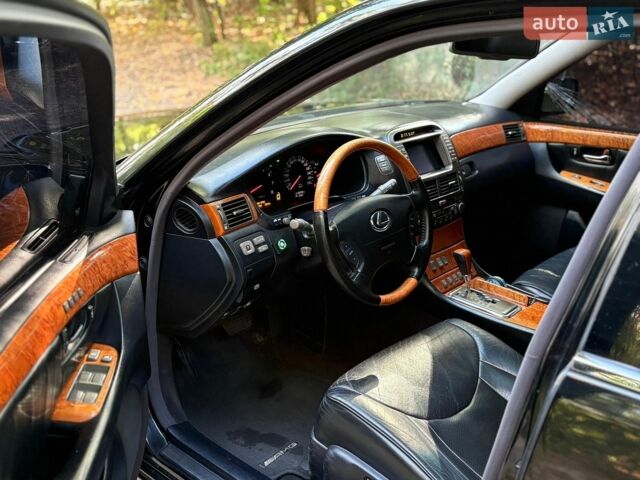 Лексус ЛС, объемом двигателя 4.3 л и пробегом 328 тыс. км за 4999 $, фото 8 на Automoto.ua