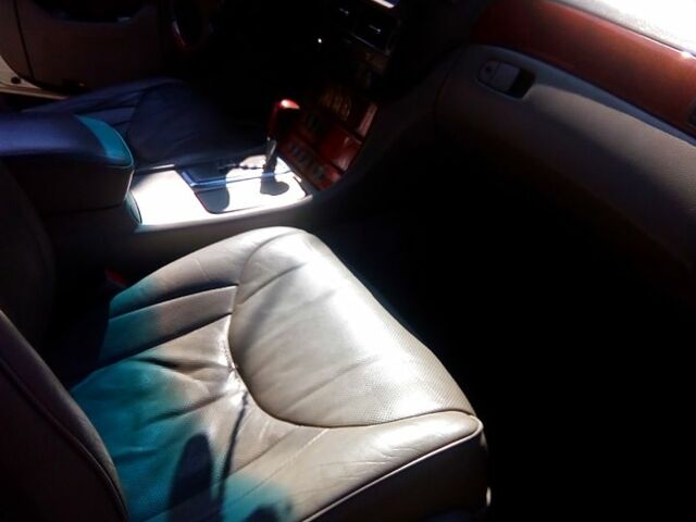 Лексус ЛС, об'ємом двигуна 4.3 л та пробігом 225 тис. км за 10000 $, фото 1 на Automoto.ua