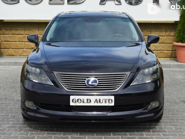Лексус ЛС, объемом двигателя 0 л и пробегом 167 тыс. км за 15999 $, фото 5 на Automoto.ua