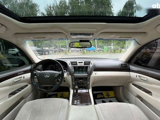 Лексус ЛС, объемом двигателя 4.6 л и пробегом 224 тыс. км за 8250 $, фото 15 на Automoto.ua