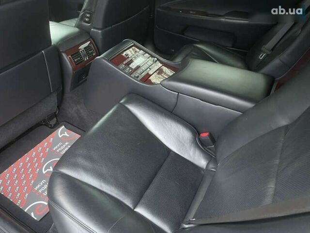 Лексус ЛС, объемом двигателя 4.6 л и пробегом 235 тыс. км за 11999 $, фото 6 на Automoto.ua