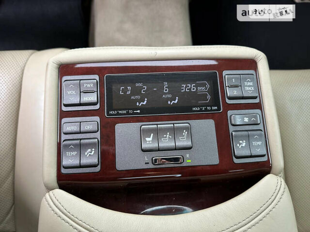 Лексус ЛС, объемом двигателя 4.61 л и пробегом 226 тыс. км за 11500 $, фото 27 на Automoto.ua