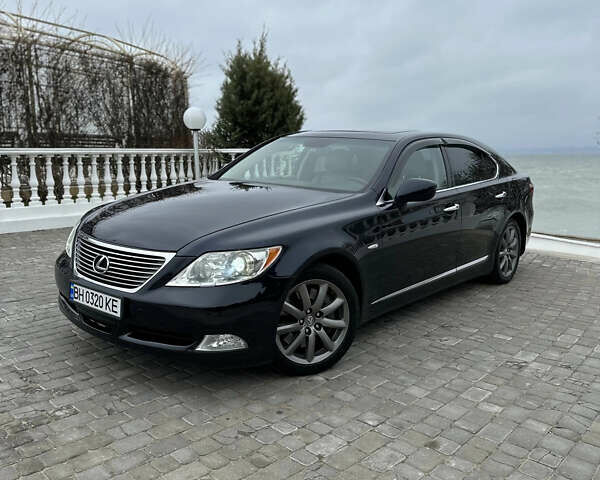 Лексус ЛС, объемом двигателя 4.61 л и пробегом 226 тыс. км за 11500 $, фото 2 на Automoto.ua