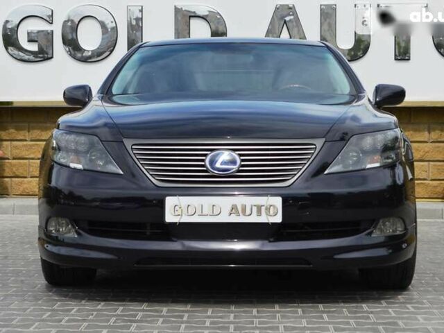 Лексус ЛС, объемом двигателя 0 л и пробегом 167 тыс. км за 15999 $, фото 4 на Automoto.ua