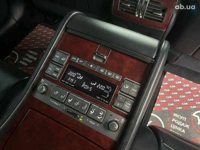 Лексус ЛС, объемом двигателя 4.6 л и пробегом 235 тыс. км за 11999 $, фото 7 на Automoto.ua